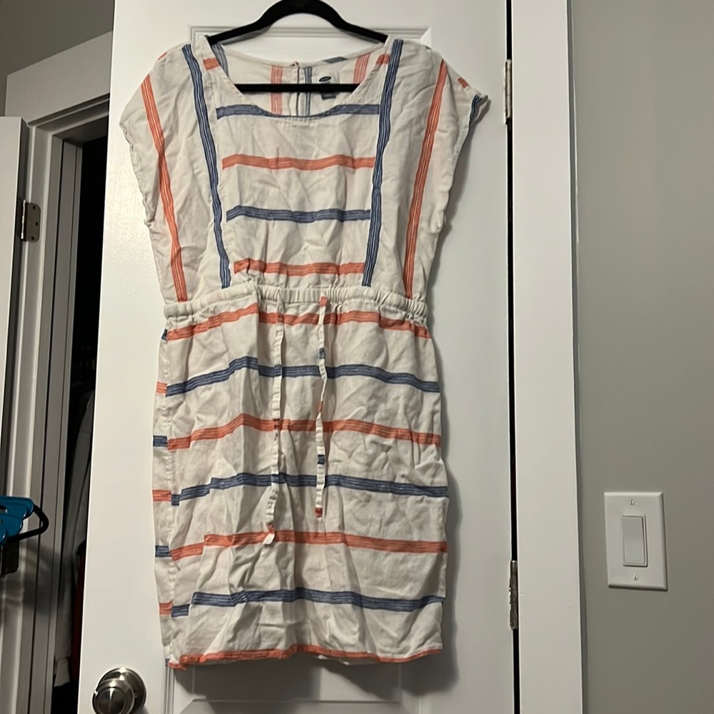 Old navy knee length drawstring waist dress size Large